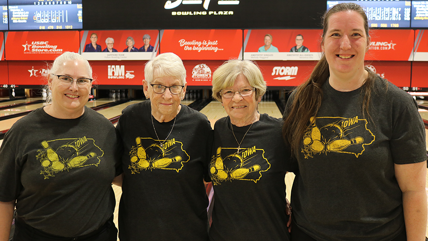 The members of Iowa 7 at the 2023 USBC Women's Championships The members of Iowa 7 at the 2023 USBC Women's Championships